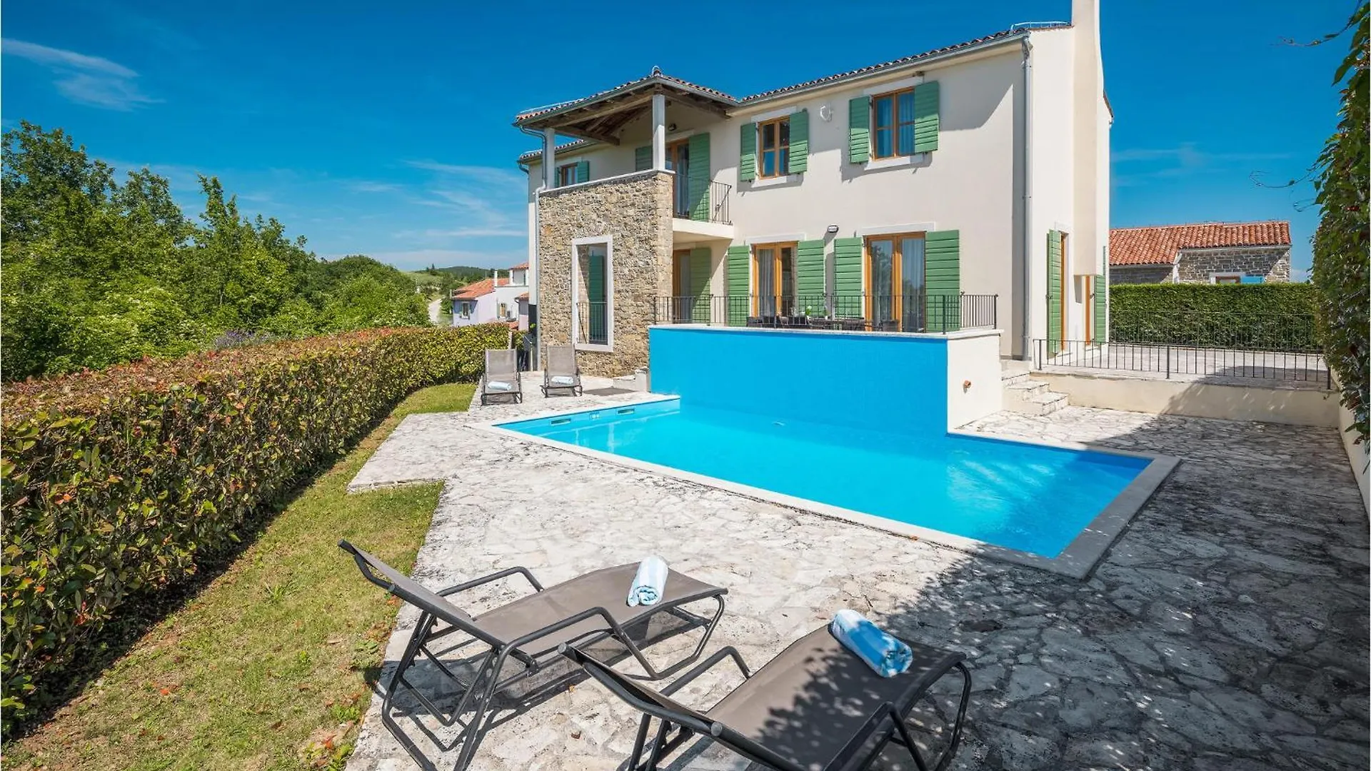 4 Bedroom Gorgeous Home In Baredine Donje Baredine 0*,  Croatie