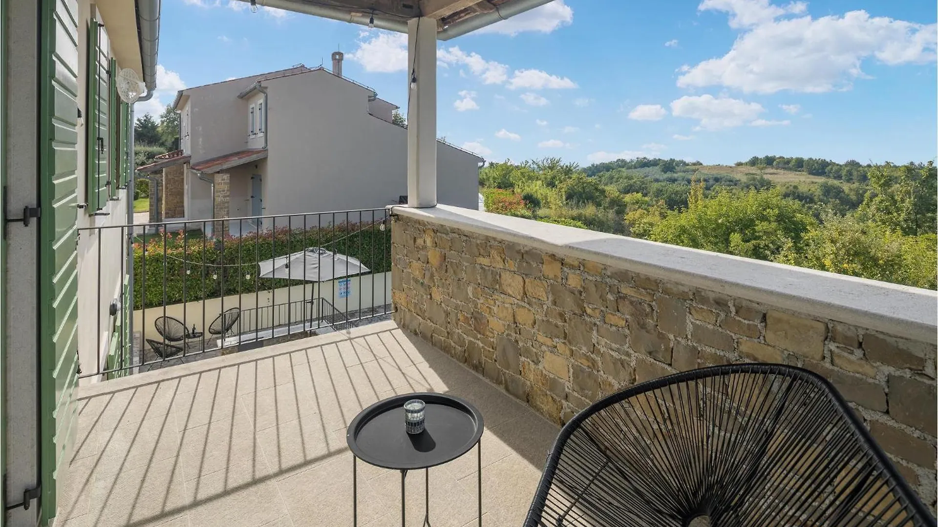 4 Bedroom Gorgeous Home In Baredine Donje Baredine 0*,